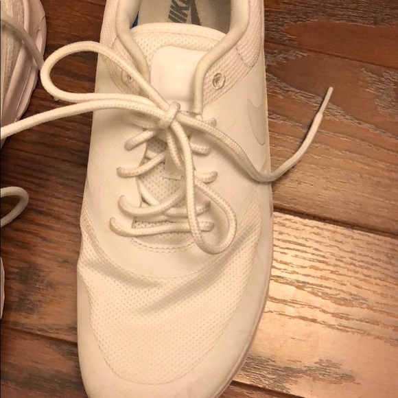 Nike sneakers - Picture 6 of 6